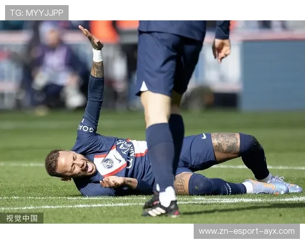 内马尔门前脚踝轻挑完成惊艳破门，巴西技巧性再次展现